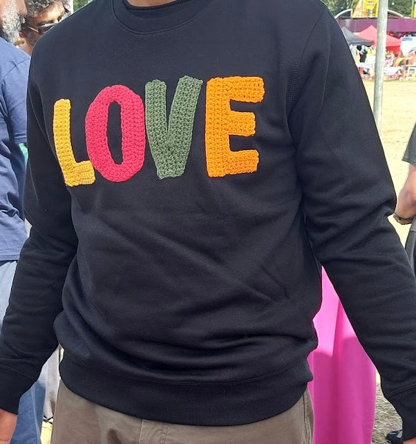 LOVE | Unisex Slogan Sweatshirt
