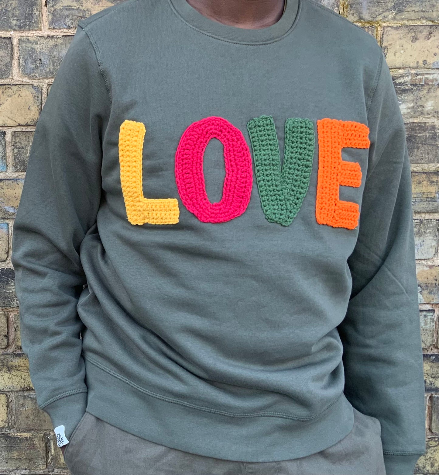 LOVE | Unisex Slogan Sweatshirt